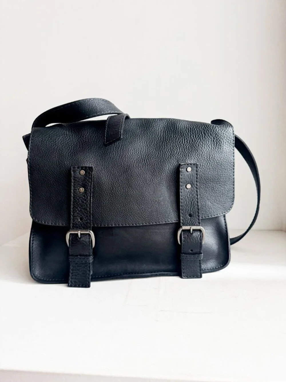 Floyd Black Leather Messenger Bag